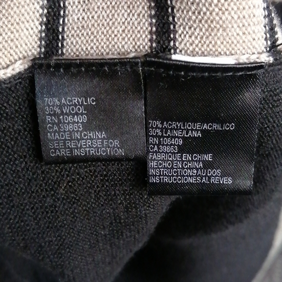 TAHARI Wool Sweater Dress Size S - Picture 5 of 5